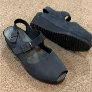 Mephisto Sandles
